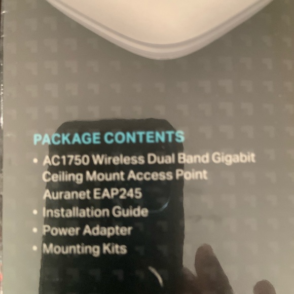 New, WIFI , Dual band business booster by tp-link. Wireless - Picture 4 of 5